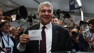 Watch: Joan Laporta breaks into wild celebration after becoming Barca president again Joan Laporta breaks into wild celebration after becoming Barca president again