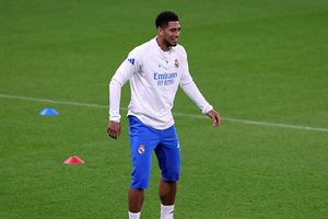 After Kylian Mbappe, star midfielder joins Real Madrid squad ahead of UCL clash vs Manchester City SportsTak