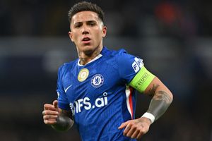Is Enzo Fernandez leaving? Chelsea star's response has fans wondering amid UCL elimination SportsTak