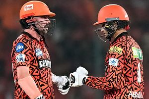 'I won't consider SRH as serious title contender in IPL 2026': India's WC-winner's bold claim SportsTak