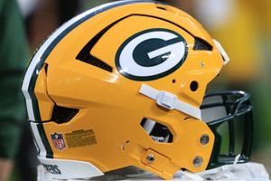 Green Bay Packers set sights on defensive end to bolster roster ahead of new season SportsTak