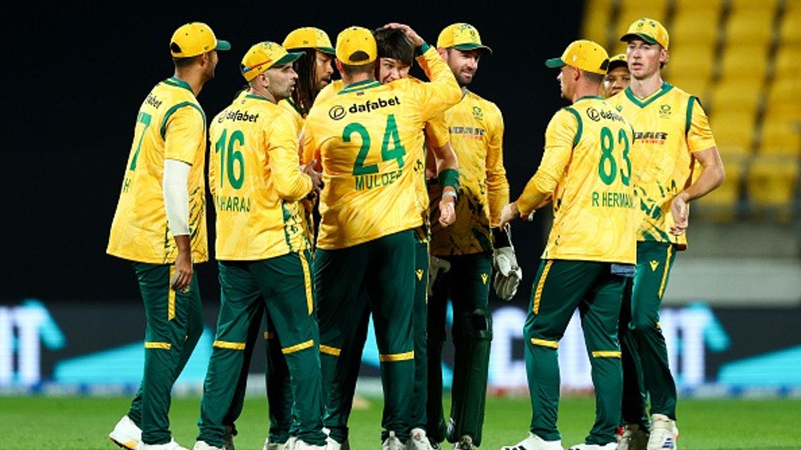 NZ vs SA: Connor's 57, Coetzee's 3-fer propel Proteas to 19-run win over Kiwis in 4th T20I to level series 2-2 South Africa's Gerald Coetzee celebrates with his teammates in this frame. (Getty)