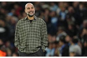 Pep Guardiola achieves major feat as Manchester City lift Carabao Cup against Arsenal SportsTak