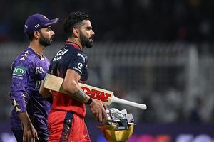 'Virat Kohli was in a similar situation...': Ajinkya Rahane advised to learn from former RCB captain SportsTak