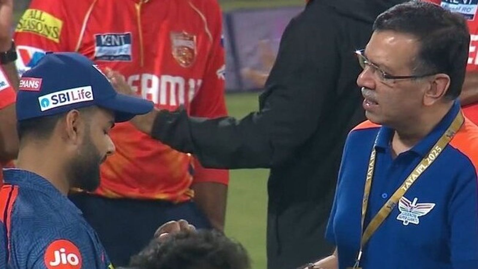 LSG owner Sanjiv Goenka breaks silence on speculations around Rishabh Pant's captaincy LSG captain Rishabh Pant with owner Sanjiv Goenka (ScreenGrab)