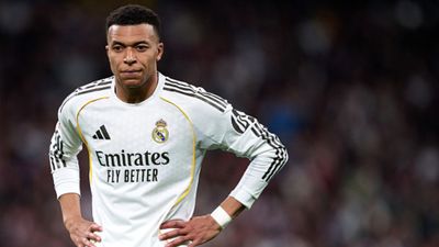 Kylian Mbappé denies wrong knee diagnosis rumors at Real Madrid Kylian Mbappé denies wrong knee diagnosis rumors at Real Madrid