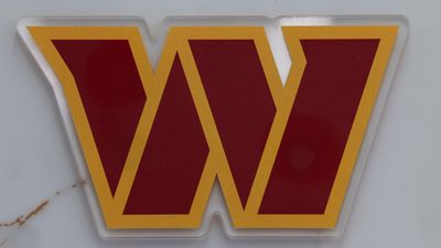 Washington Commanders strengthen defense with bold new signing Washington Commanders strengthen defense with bold new signing