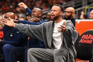 BAD news for Golden State Warriors, concerning update on Stephen Curry surfaces SportsTak