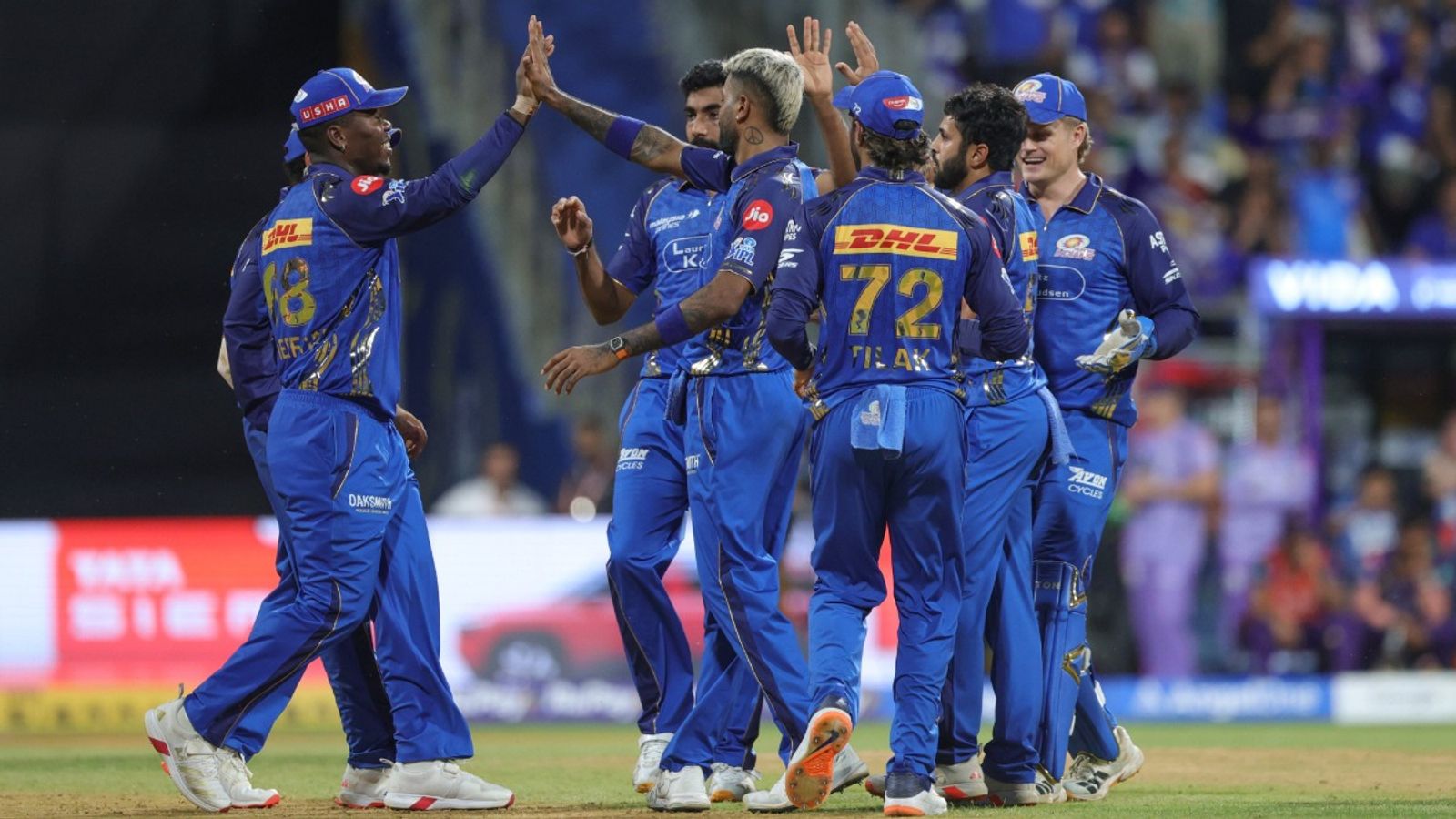 MI vs KKR: Mumbai Indians create history, become first IPL team to bag this mega feat Mumbai Indians' players celebrate in this frame. (BCCI)