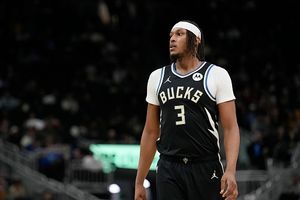 Milwaukee Bucks injury report: MASSIVE change in Myles Turner's status ahead of game vs Clippers SportsTak