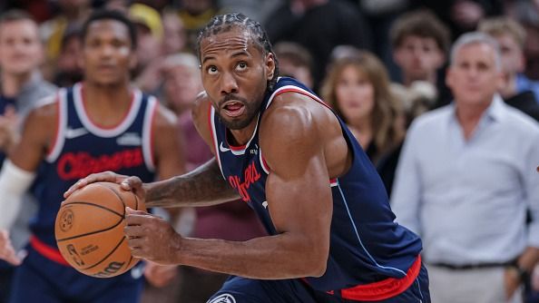 Kawhi Leonard #2 of the LA Clippers drives to the basket to make the eventual game winning shot against the Indiana Pacers at Gainbridge Fieldhouse on March 27, 2026 in Indianapolis, Indian