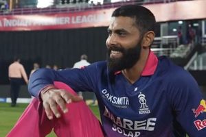 'Baat nahi hui kyunki Mahi bhai phone...': Ravindra Jadeja reveals he is yet to reconnect with MS Dhoni SportsTak