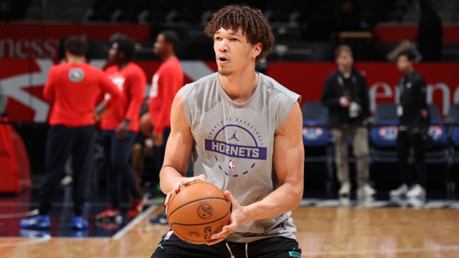 Charlotte Hornets Injury Report: Latest on Tidjane Salaun & others for Nets game Charlotte Hornets' Tidjane Salaun in the frame (via Getty)