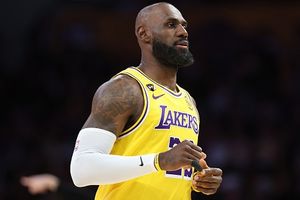 Will LeBron James play tonight against Oklahoma City Thunder? Positive update on LA Lakers icon SportsTak