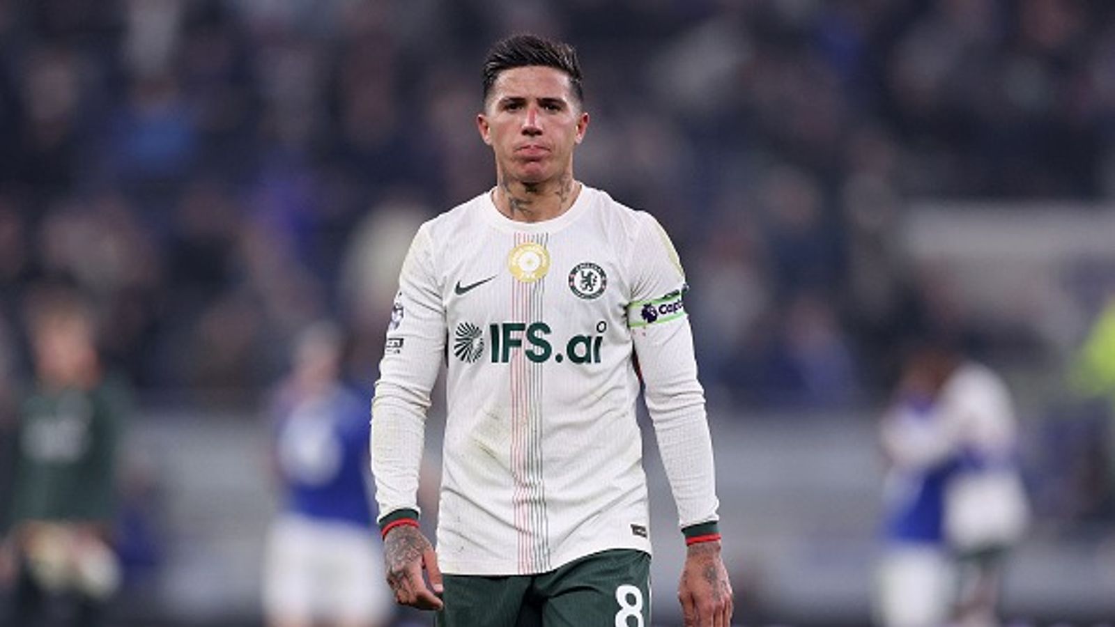 Enzo Fernandez's agent slams Chelsea over multi-game suspension Enzo Fernández in the frame.