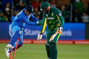 'Dhoni has been coming to bat for just 5-10 balls': Klaasen feels ex-CSK skipper's absence doesn't make much of a difference SportsTak