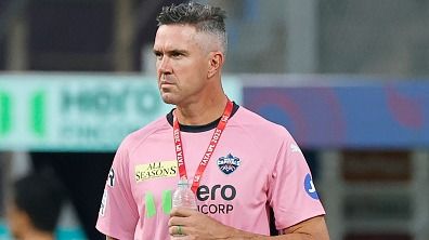 Kevin Pietersen mentor of Delhi Capitals mentor during the 2025 IPL match between Mumbai Indians and Delhi Capitals at Wankhede Stadium