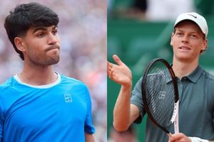 'To be honest...': Carlos Alcaraz talks possibility of Jannik Sinner overtaking him in ATP rankings SportsTak