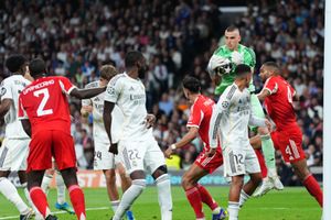 Bayern Munich thrashes Real Madrid 2-1 in Champions League quarterfinal first leg at Bernabeu SportsTak
