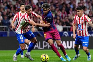 Atletico Madrid beats 10-man Barcelona 2-0 at Camp Nou in Champions League quarterfinal first leg SportsTak