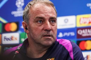 Barcelona boss Hansi Flick strongly criticises referring decision in UCL loss to Atletico Madrid SportsTak