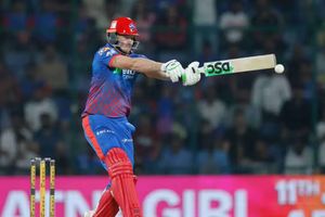 WATCH: DC coach consoles disappointed David Miller after dramatic loss against Gujarat Titans SportsTak