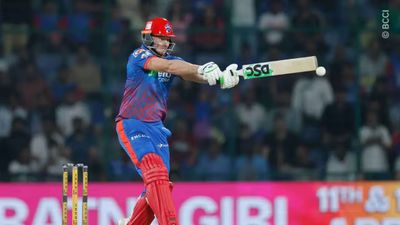 WATCH: DC coach consoles disappointed David Miller after dramatic loss against Gujarat Titans SportsTak