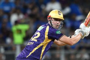 'Not seeing anything coming from him': Kartik points out KKR's weak link ahead of LSG clash SportsTak
