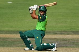 South African all-rounder's contract terminated for leaving match midway to catch flight SportsTak