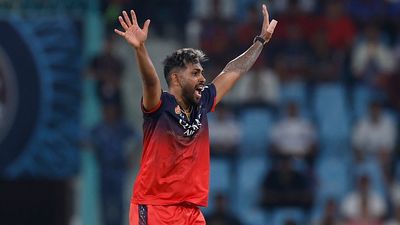 IPL 2026: Sri Lanka pacer Nuwan Thushara apologises to SLC, steps back from NOC controversy SportsTak