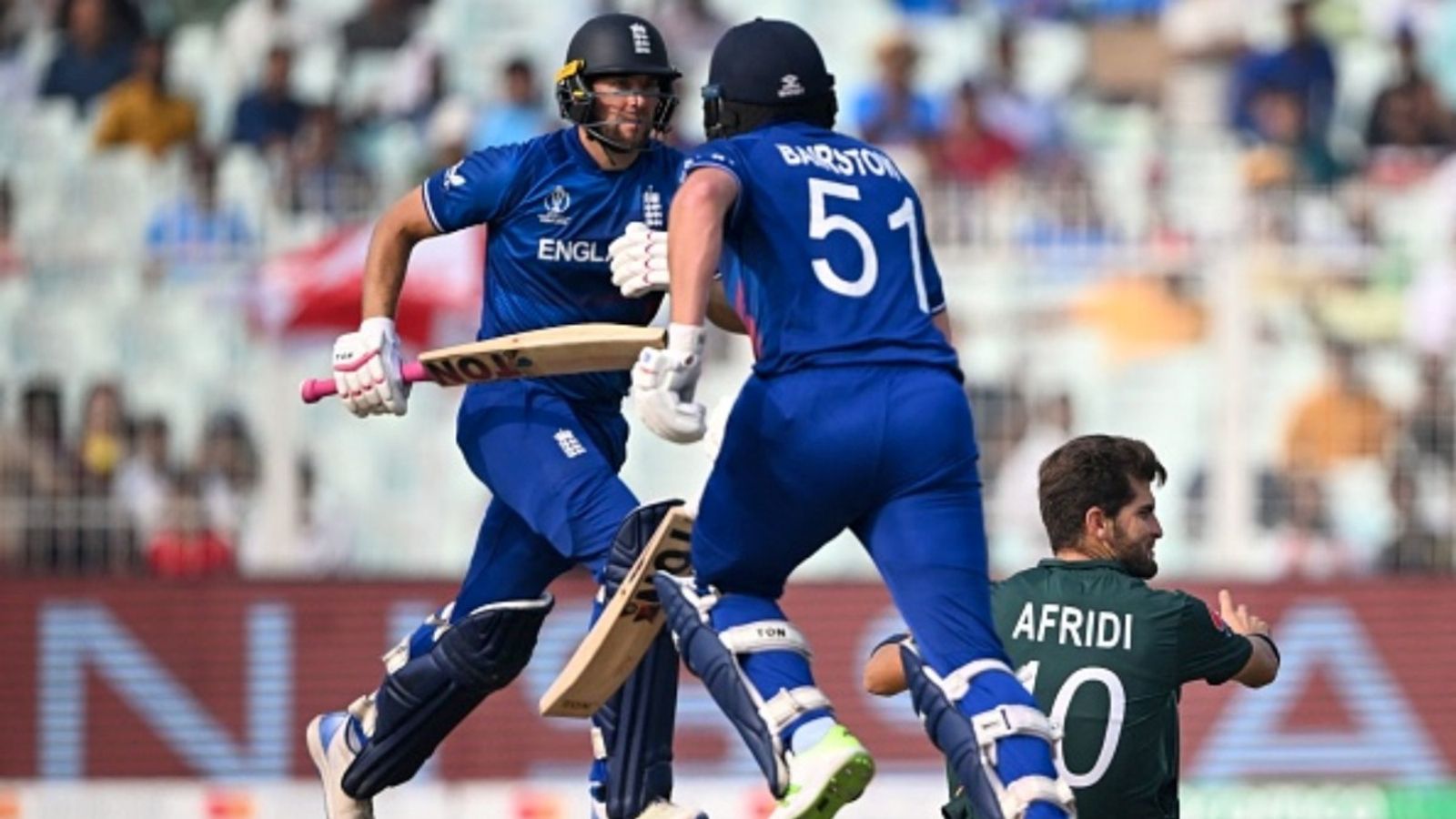 England's former no.1 T20I batter wants ball-tampering legalised but says 'don't bring things from outside' England's Jonny Bairstow (C) and Dawid Malan (L) run between the wickets as Pakistan's Shaheen Shah Afridi looks on during the 2023 ICC Men's World Cup ODI match at the Eden Gardens in Kolkata on November 11, 2023.