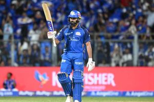 WATCH: Rohit Sharma gives heartwarming speech on completing 15 years with Mumbai Indians in IPL, says 'helped me grow into that leadership role' SportsTak