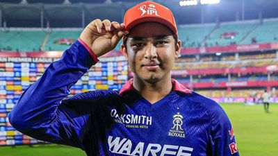 After sensational knock vs RCB, Vaibhav Sooryavanshi becomes second IPL batter to... SportsTak