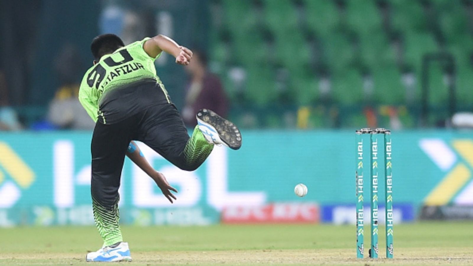 Mustafizur Rahman & 4 other Bangladesh players to leave PSL 2026 midway, play ODI series vs New Zealand Mustafizur Rahman of Lahore Qalandars attempts to run out Ashton Turner of Multan Sultans during the Pakistan Super League (PSL) match at Gaddafi Stadium in Lahore, Pakistan, on April 3, 2026.