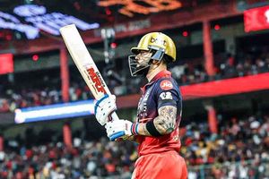 'You're not going to win...': RCB coach Dinesh Karthik reacts after crushing defeat against RR SportsTak