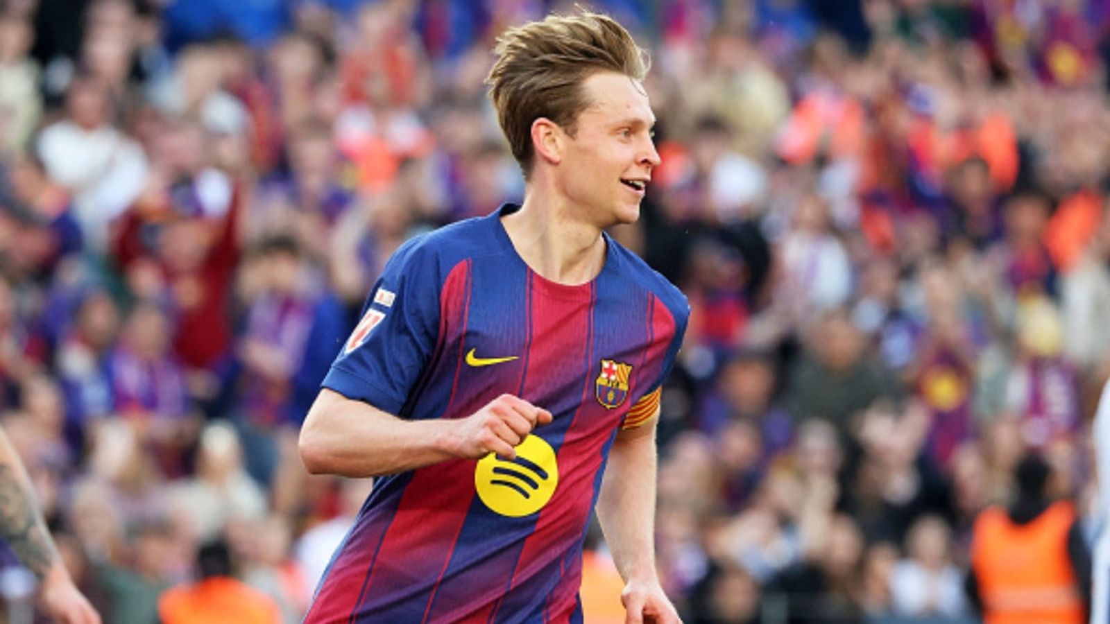 Big update on Frenkie de Jong ahead of Barcelona’s clash vs Espanyol & Atletico Madrid Frenkie de Jong in the frame (Image via Getty)