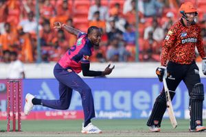 Sunrisers Hyderabad vs Rajasthan Royals Live Streaming, Match Date, Time, Venue, Playing XI, Head-to-Head, Hyderabad Weather Forecast SportsTak