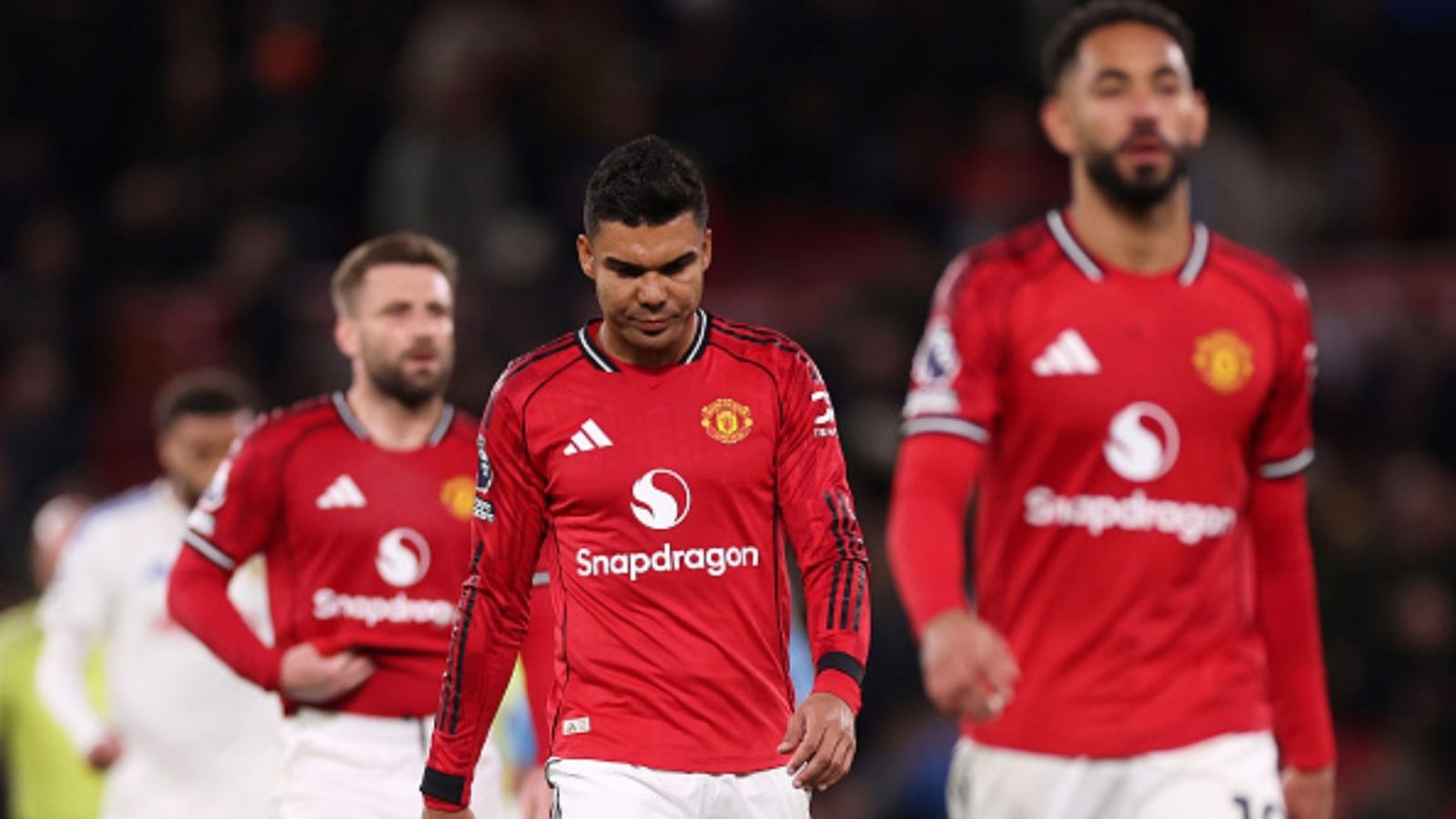 Man United falls 1-2 at Old Trafford to Leeds United in Premier League Manchester United team in the frame (Image via Getty)