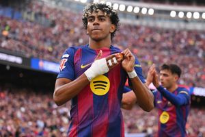 Barcelona star Lamine Yamal issues cheeky challenge to Atletico boss Diego Simeone ahead of Champions League clash SportsTak