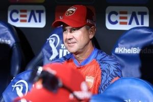 PBKS coach Ricky Ponting reveals winning mantra in IPL 2026, says 'it starts with creating the right environment' SportsTak