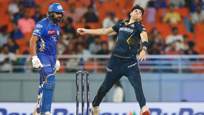 SRH pick South African pacer with 109 T20 wickets as David Payne's replacement for IPL 2026 Gerald Coetzee, Rohit Sharma