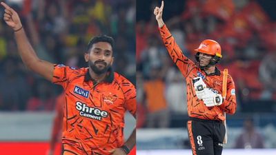 IPL 2026: CSK choke in 195-run chase as SRH ride on Abhishek-Klaasen-Malinga's heroics to record 10-run win SRH's Eshan Malinga (L) and Abhishek Sharma in this frame. (X)