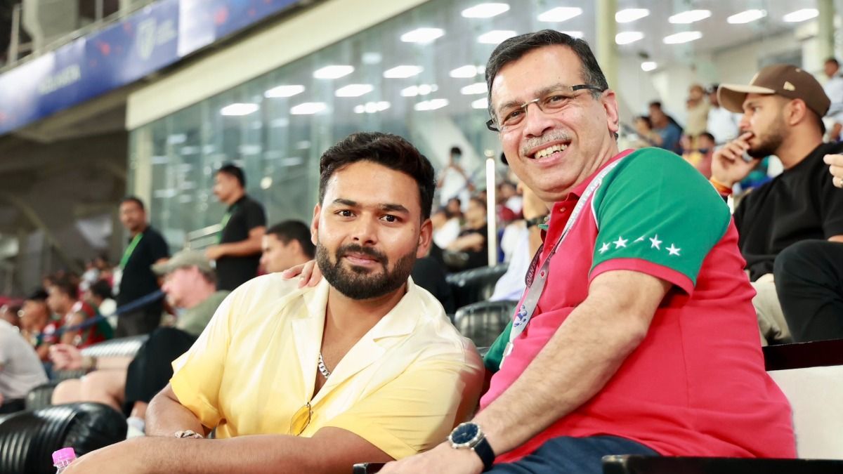 LSG owner Sanjiv Goenka and captain Rishabh Pant in the frame (X).