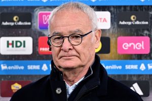 Claudio Ranieri lifts the lid on shocking truth behind his Leicester City exit in 2017 SportsTak