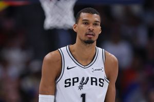 Victor Wembanyama creates history as Spurs star wins NBA Defensive Player of the Year SportsTak