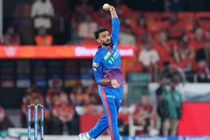 'You're not willing to stand up at the moment': Ex-AUS captain slams Axar Patel for overbowling Nitish Rana SportsTak