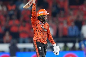 IPL 2026: Faf du Plessis compares SRH star with Chris Gayle, says 'He is just a bully...' SportsTak