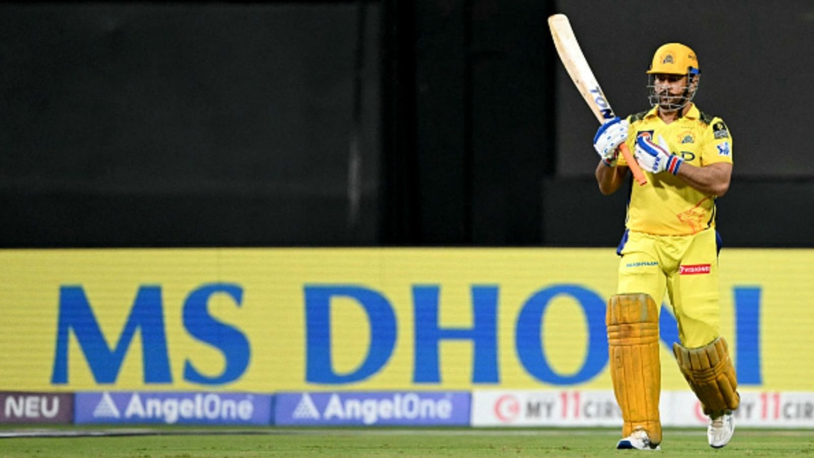 CSK coach unaware of whether MS Dhoni will play vs MI or not, says 'I'm not going to make any announcement' Chennai Super Kings' captain MS Dhoni arrives to bat during the IPL match against Mumbai Indians at the Wankhede Stadium in Mumbai on April 20, 2025.