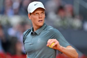 Is Jannik Sinner on dating app? World No. 1 tennis player responds SportsTak