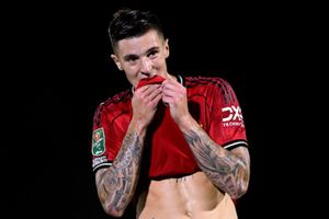 Benjamin Sesko hints at future plans with Manchester United following debut campaign SportsTak